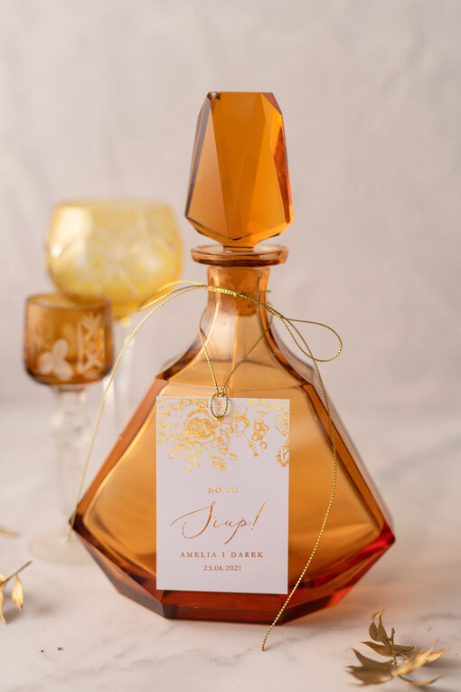 glamour zawieszki na alkohol weselny, złote z dowolnym tekstem