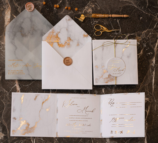 próbki zaproszeń zaproszenia ślubne składane próbki złote świecące litery zestaw