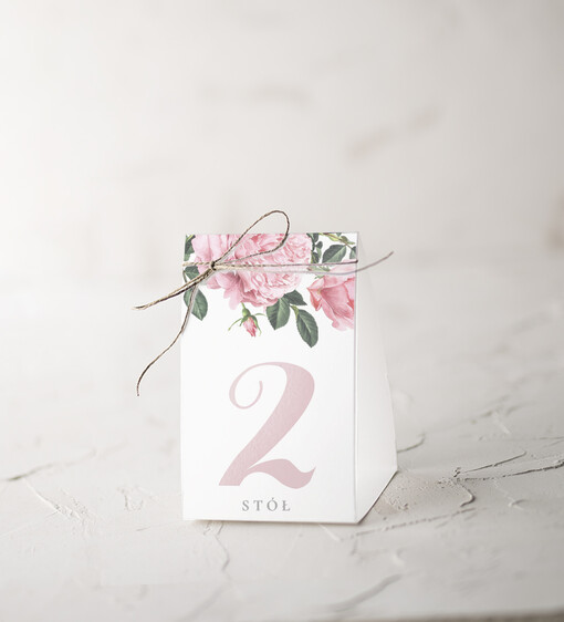 Rustykalne numerki na stoliki ślubne, w stylu rustykalnym