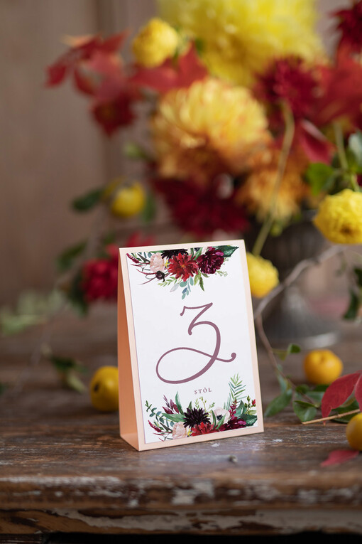 botaniczne podróżnicze  tabliczka z numerem stołu weselnego, kwiaty boho piekne kolory