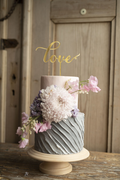 statuetki akryl ślubny zloty napis love na tort weselny złocone lustro topper na tort