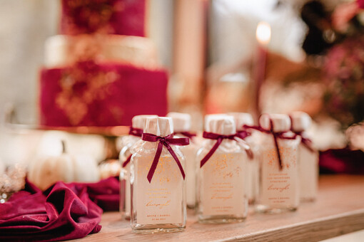 Butelki podarunki ślubne dla gości weselnych, piersióweczki do własnego wypełnienia