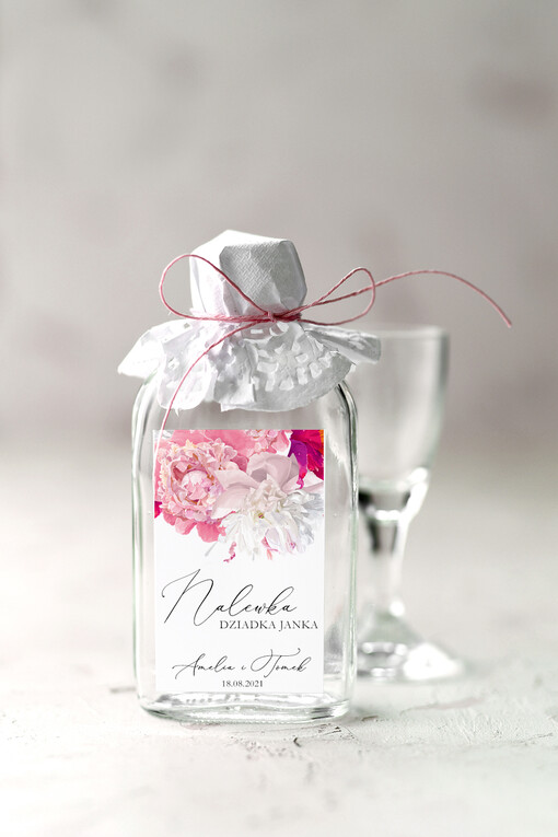 Butelki prezenty dla gości weselnych, malutkie buteleczki na alkohol