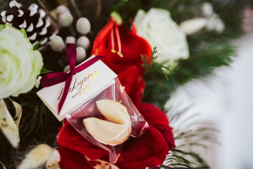 Ciasteczka z wróżbą oryginalne podziękowania dla gości weselnych, ciasteczko z wróba i dedykacją