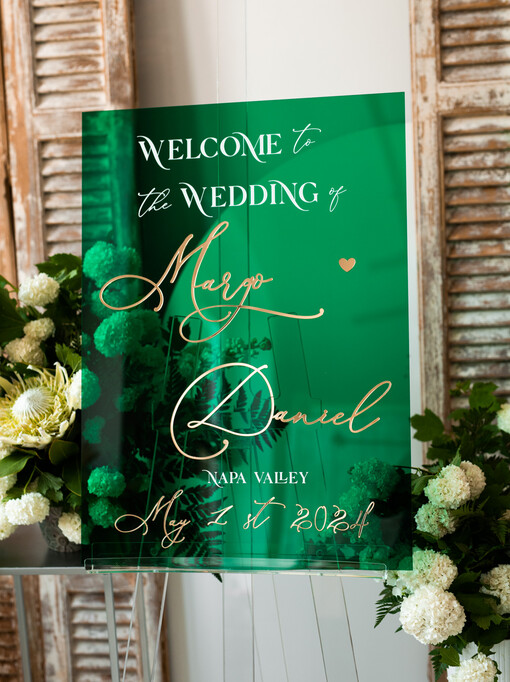 na pleksie - akryl Tablica powitalna slubna glamour, elegancka powitalna plansza ze złotymi literami, rama powitanie na weselu plansza powitalna na pleksie ze zlotymi literami