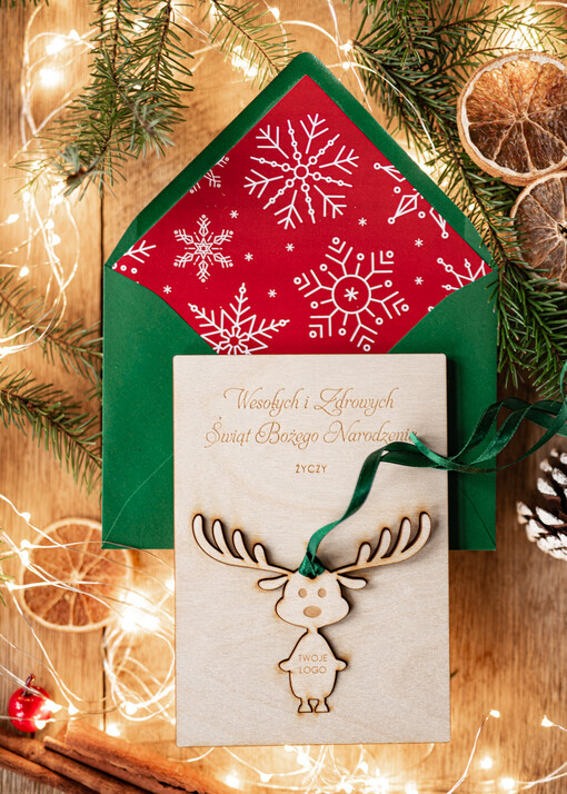 z magnesem lub zawieszką na choinkę kartki świąteczne dla firm Drewniana bombka zawieszka na choinke z Logo firmy świateczna kartka firmowa