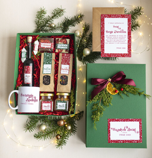 kubki, filiżanki, kubki termiczne zestawy świąteczne z logo, bozonarodzeniowy box świąteczny dla firm, upominek biznesowy dla klientów i kubek z logo, paczka na święta dla pracowników