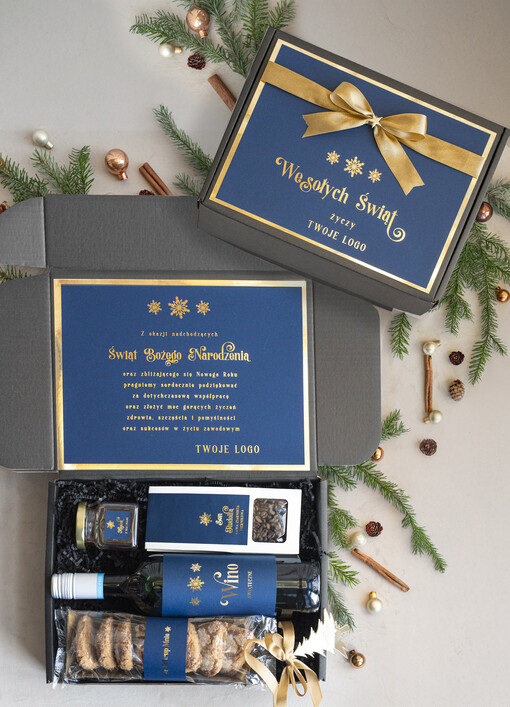 słodkie zestawy  kosze prezentowe dla firm, prezenty biznesowe  z kawą i herbatą, upominki na święta dla pracowników i kontrahentów, personalizowane prezenty firmowe, zestawy świąteczne z logo