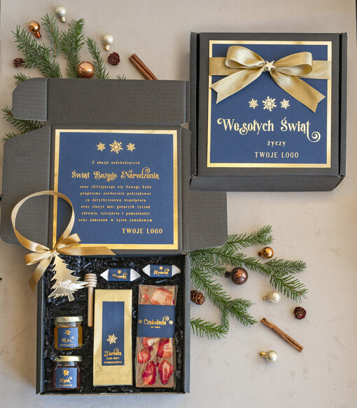 słodkie zestawy  kosze prezentowe dla firm, prezenty biznesowe dla firm z kawą i herbatą, upominki na święta dla pracowników, świąteczne gadżety dla pracowników i kontrahentów, personalizowane prezenty firmowe, zestawy świąteczne z logo, eleganckie kosze prezentowe, firmowe upominki świąteczne