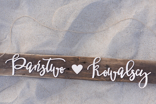 tabliczki z napisami  ślubne dekoracje