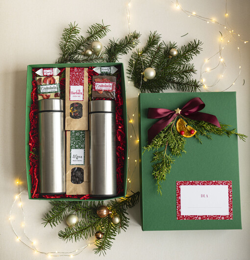 zestawy z kubkiem i filiżanką wspólny prezent świąteczny dla rodziców pod choinkę, ciekawe prezenty dla tesciow na swieta, zestaw kubków dla pary, bozonarodzeniowy prezent dla dziadków