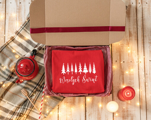 koszulki świąteczna koszulka z nadrukiem, czerwona świąteczna koszulka, koszulka świąteczna z nadrukiem,  prezent na święta koszulka z nadrukiem