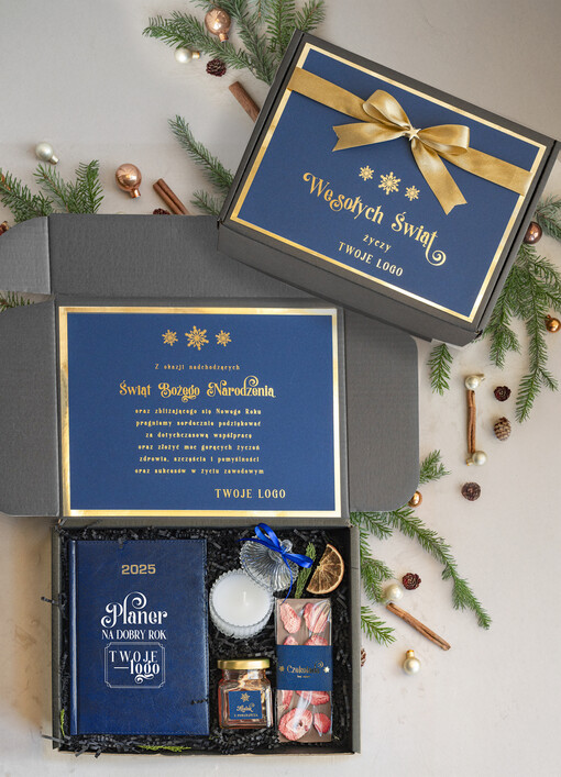 kalendarze  Prezenty świąteczne dla klientów zestaw z kalendarzem, Upominek biznesowy terminarz z Logo firmy , Prezent firmowy dla Klientów box kosz prezentowy