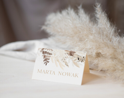 Nowoczesne prosta forma  delikatne wizytówki na stół weselny, proste wizytówki na stoły weselne, winietki ślubne, proste winietki dla gości