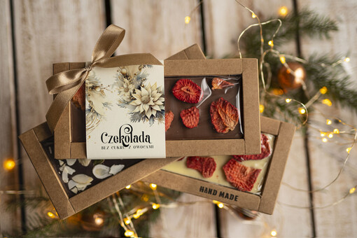 CZEKOLADA/ pralinki/ bomboniery Drobne prezenty dla firm ręcznie robiona czekolada, Czekolada świąteczna bez cukru z logo, drobne upominki na święta dla pracowników, świąteczne gadżety  kontrahentów,