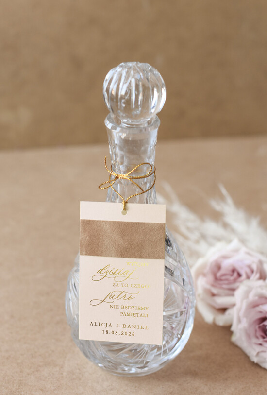 Zawieszki na butelki glamour zawieszka na wino i wódkę weselną różne treści, etykieta na alkohol weselny, zawieszki na weselne tr 01/BukVel/zw25