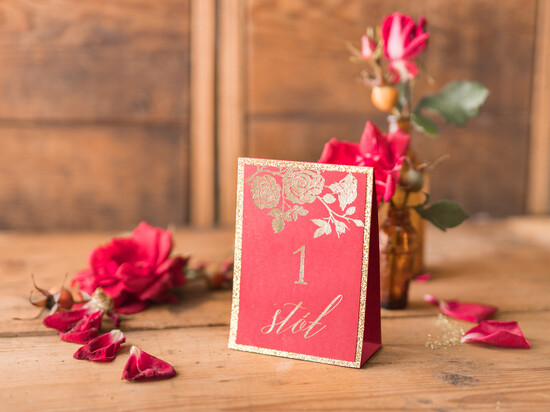 Numery na stół Glamour numerek stojak na stół weselny, złote klasyczne i eleganckie 010/GLz/nrS