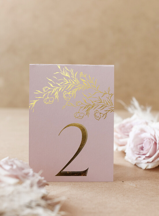 Numery na stół Glamour złote eleganckie tabliczki na stoły na wesele, numerki na stół weselny złote w stylu glamour, ozdoba 03/kopZłl/nrS25