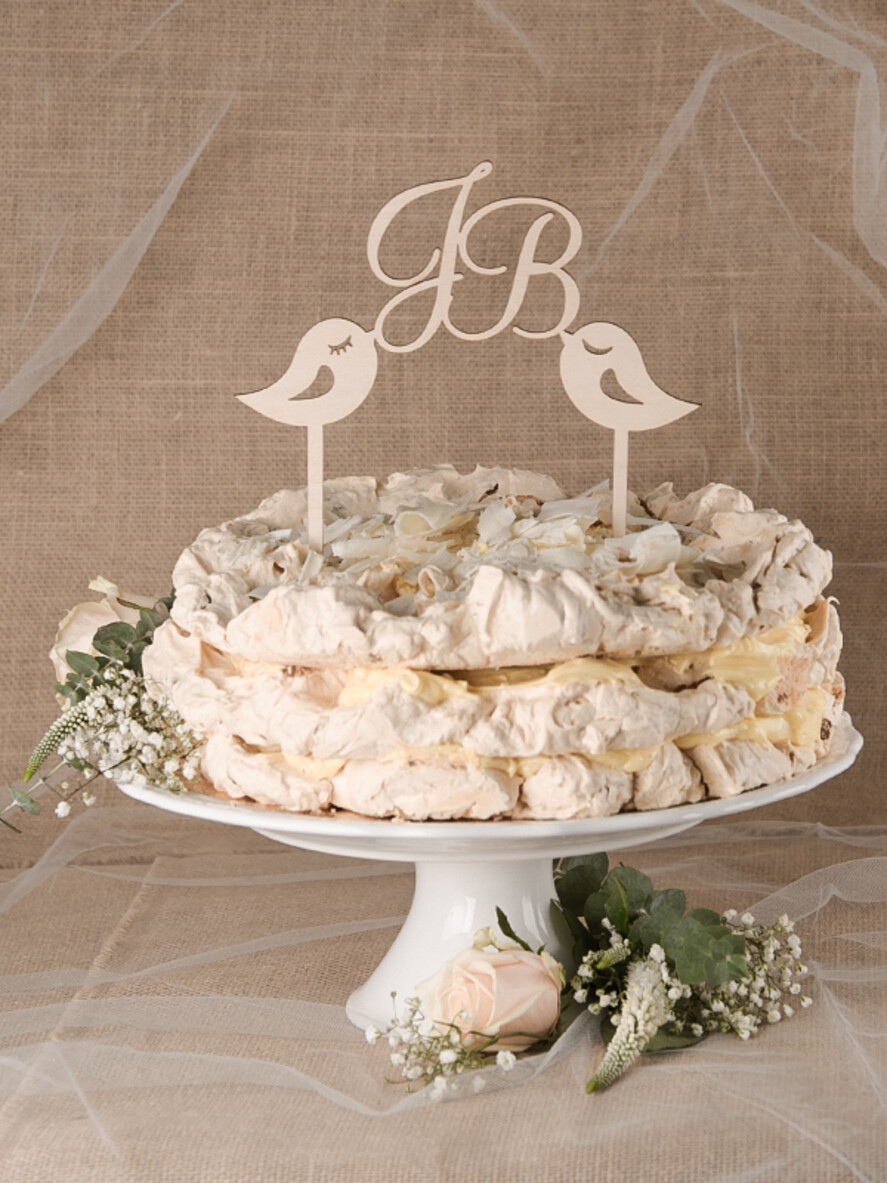 Figurki na tort / cake topper statuetki drewniane statuetki na tort weselny   1
