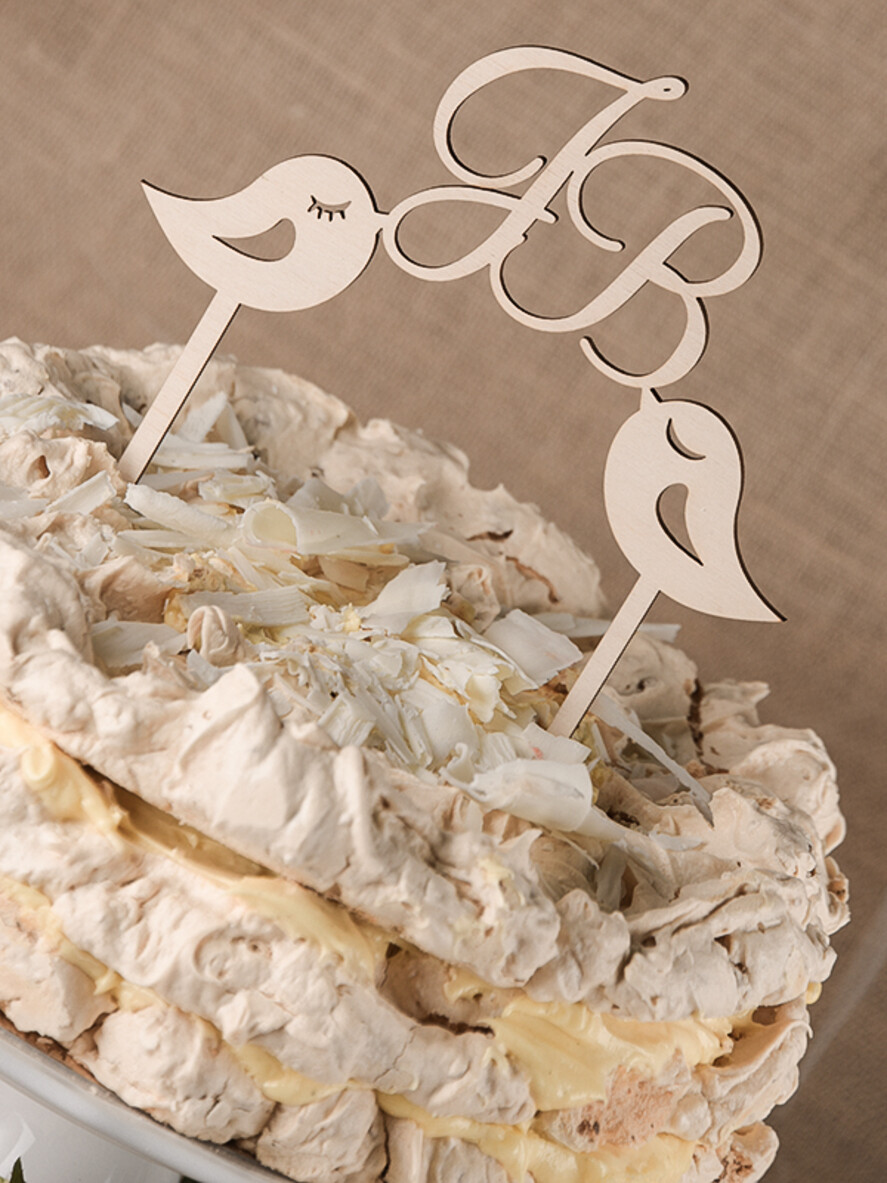 Figurki na tort / cake topper statuetki drewniane statuetki na tort weselny   2
