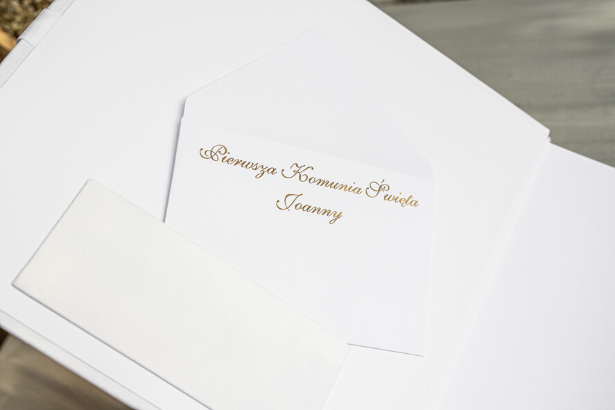 Albumy ślubne Pudełka na zdjęcia album na zdjęcia Pamiątka Pierwszej Komunii Świętej, Personalizowany Album na zdjęcia, Prezent na Pierwszą Komunię Świętą, Biały Welurowy Album na Zdjęcia12