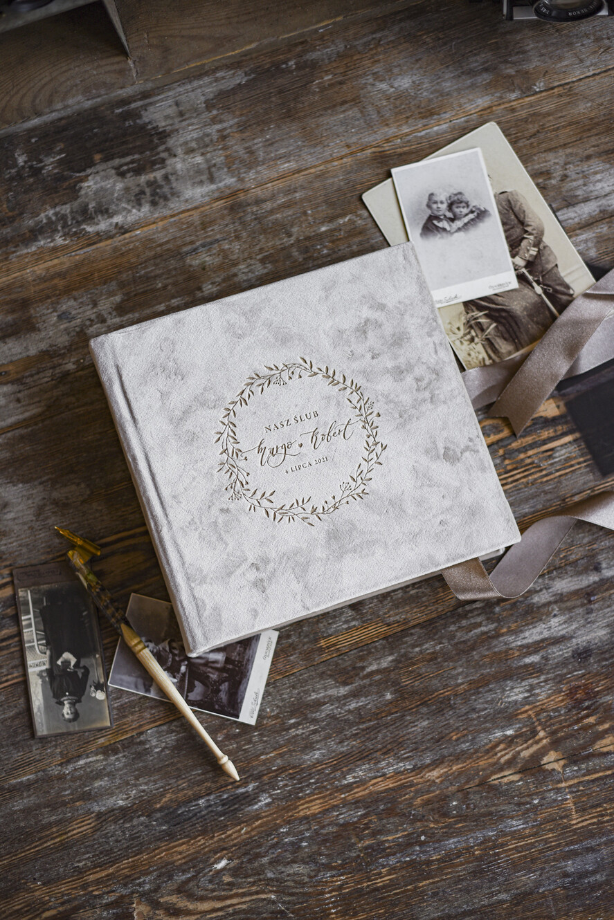 Albumy ślubne Pudełka na zdjęcia album na zdjęcia Welurowy Presonalizowany album na zdjęcia Ślubne - Fotoalbum Ślubny w Pokrowcu Na zdjęcia z Instaxa Ankiety Ksiega wpisów5
