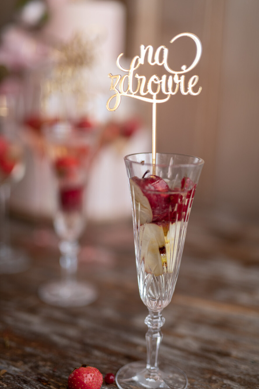 Figurki na tort / cake topper statuetki do drinków napisy na tort ślubny 3