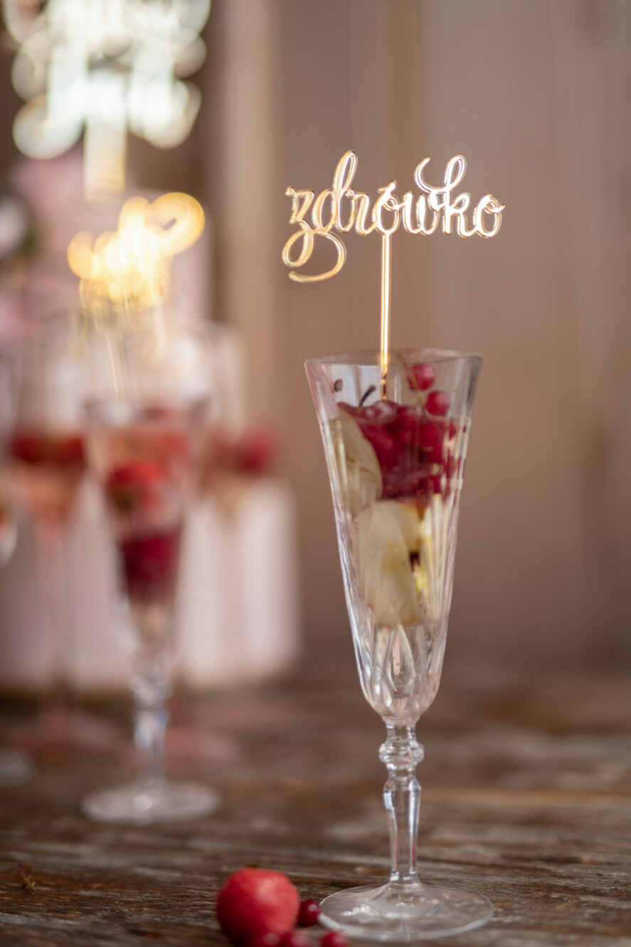 Figurki na tort / cake topper statuetki do drinków napisy na tort ślubny 4