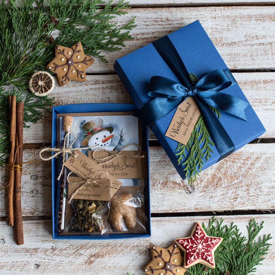 Kartki świąteczne z logo firmy kartka pudełko firmowe kartki świąteczne z logo twojej firmy kartka świąteczna w pudełku 2