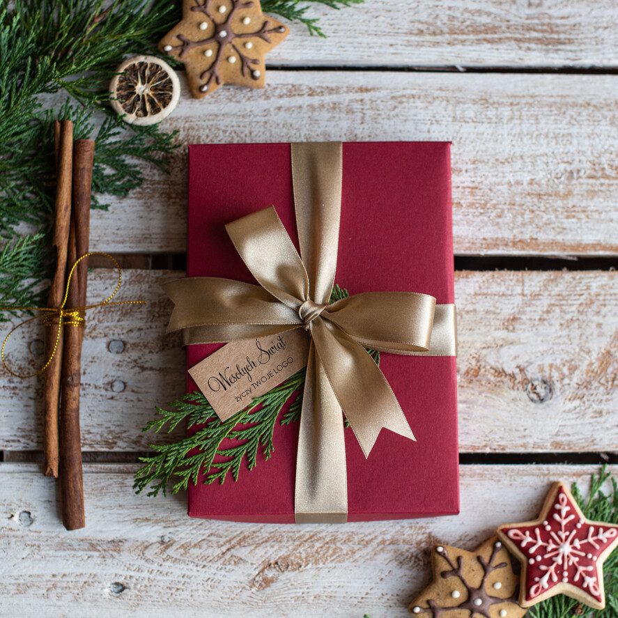 Kartki świąteczne z logo firmy kartka pudełko kartka świąteczna z twoim logo, bożonarodzeniowe pudełka z gałązką i kartką świąteczną2