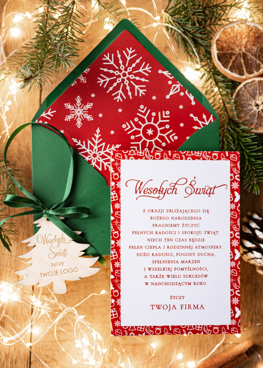 Kartki świąteczne z magnesem lub zawieszką na choinkę kartki świąteczne dla firmy z logo kartki z drewnianą bombką kartki świąteczne dla firm Drewniana bombka zawieszka na choinke2