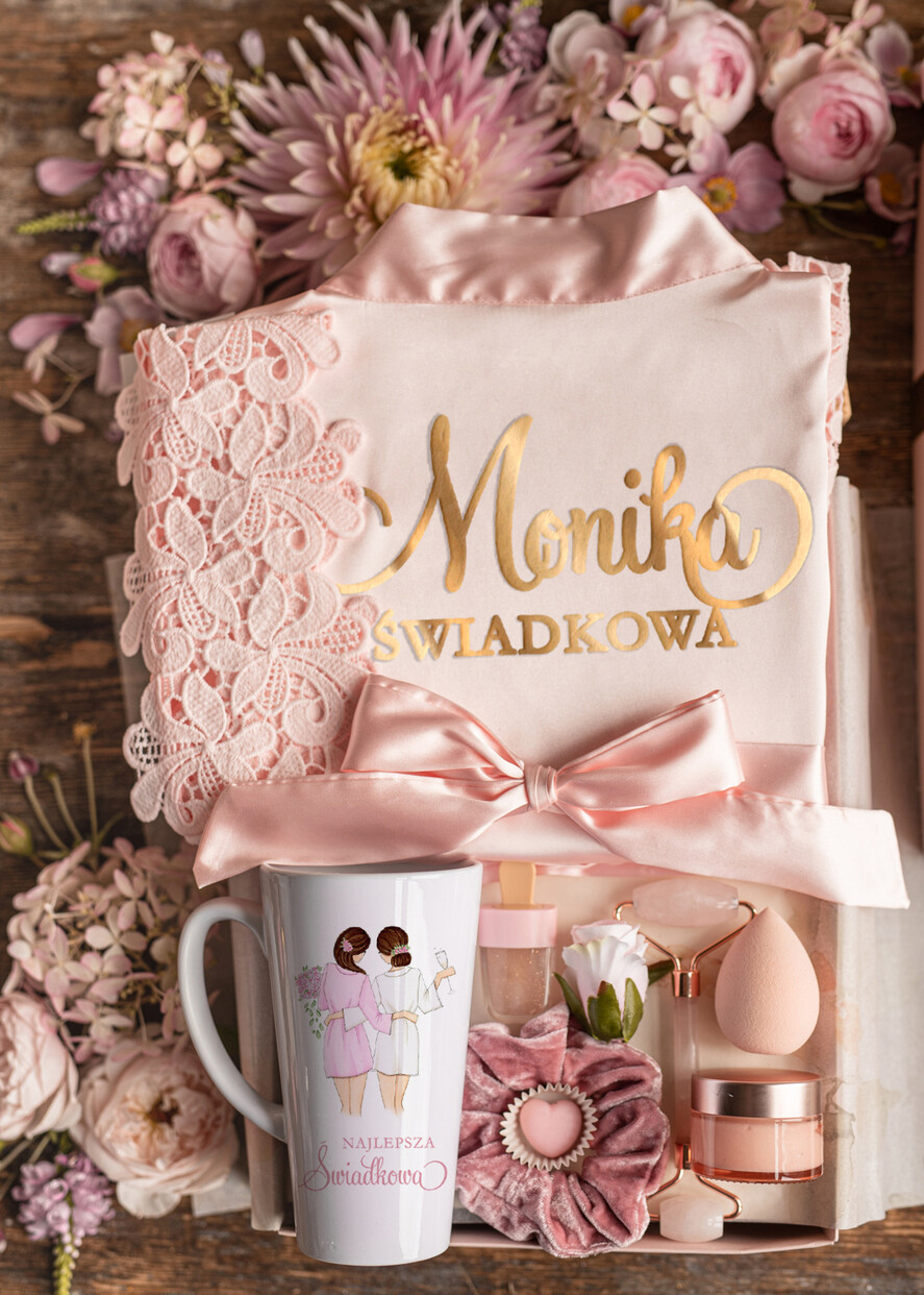 Prezenty dla świadków boxy prezentowe dla Świadkowej, prośba o świadkowanie  zestaw kosmetyków, kubek z nadrukiem, prośba o świadkowanie pomysł na prezent dla świadkowej1
