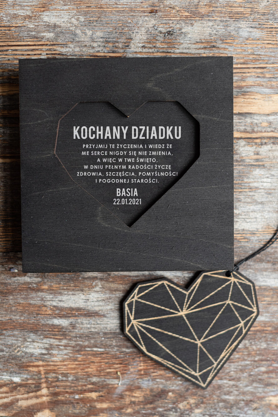 Prezenty dla Babci i Dziadka Prezenty dla Dziadka prezent dla Dziadka drewniana kartka z zawieszką życzenia dla dziadka 1