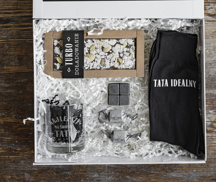 Prezenty dla Taty dzien ojca zestawy dla Taty pomysł na prezent dla Taty na urodziny, zestaw prezentowy na dzień Ojca, grawerowana szklanka, fajny pomysł na prezent dla Taty, personalizowane prezenty1