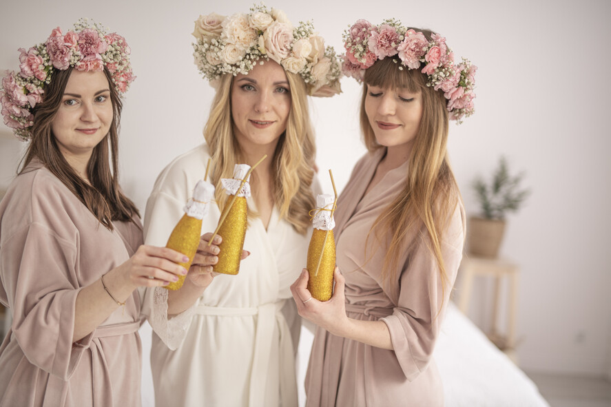 Szlafroki Ślubne z Napisami Szlafrok dla Świadkowej / Druhny / Mamy czy zostaniesz moją świadkową szlafrok.Prezent dla Świadkowej Welurowy Szlafrok z Napisem Najlepsza Świadkowa Prośba o świadkowanie 5