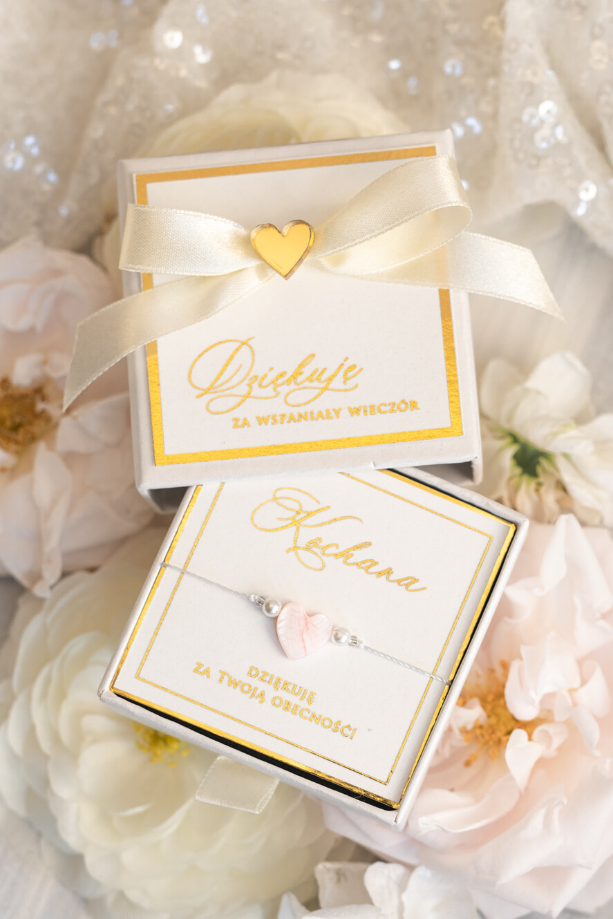 wieczór Panieński podziękowania za wieczór panieński podziękowanie za wieczór panieński- bransoletka z serduszkiem z masy perłowej Bransoletki dla Twojego Team Bride0