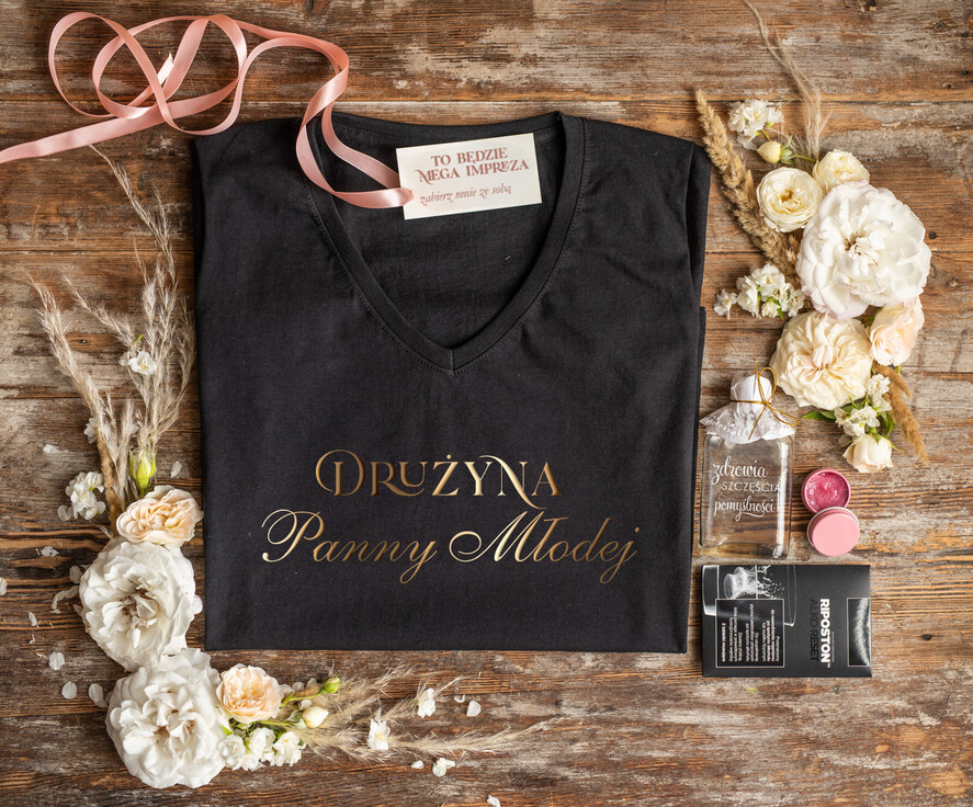 wieczór Panieński zestawy podziekowania na wieczór panieński Zestaw na wieczór Panieński - Koszulka Drużyna Panny Mlodej - T-Shirt Złote litery Kacówka0