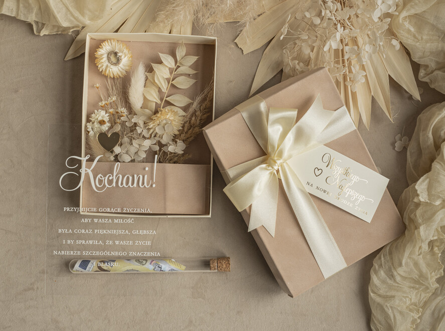 Prezenty dla Młodej Pary flowerbox, kartki z życzeniami, pudełka na prezenty bezowy upominek dla Młodej Pary zamiast kwiatów, Pamiątka Ślubna wraz z życzeniami pudełko na pieniądze dla Nowożeńców, kartka z życzeniami dla Pary Młodej 15