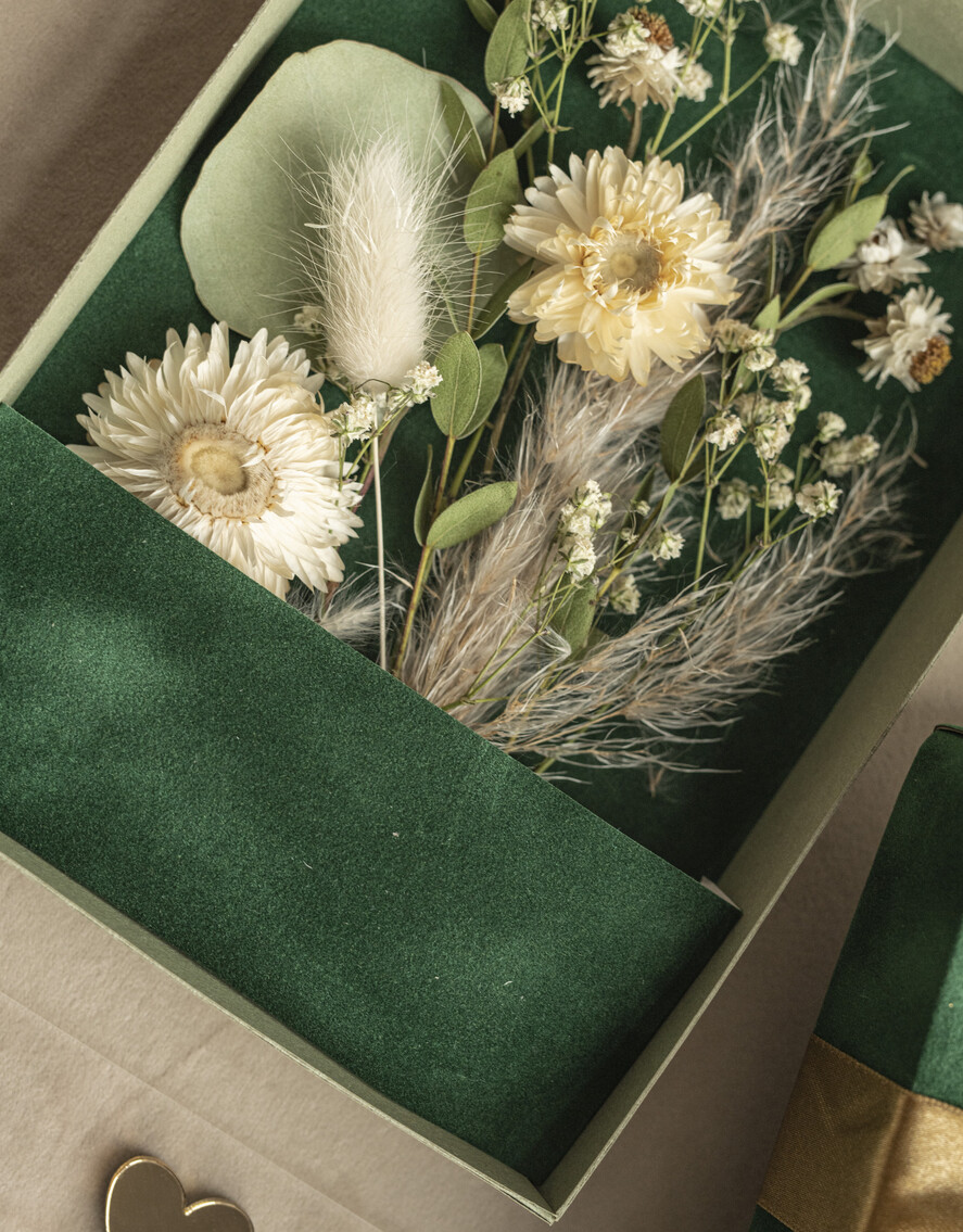 Prezenty dla Młodej Pary flowerbox, kartki z życzeniami, pudełka na prezenty bezowy upominek dla Młodej Pary zamiast kwiatów, Pamiątka Ślubna wraz z życzeniami pudełko na pieniądze dla Nowożeńców, kartka z życzeniami dla Pary Młodej 6