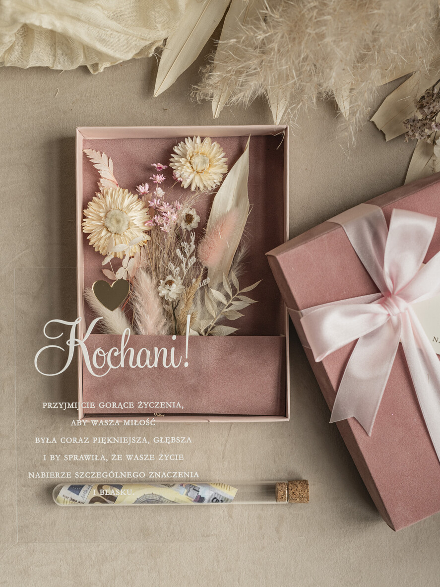 Prezenty dla Młodej Pary flowerbox, kartki z życzeniami, pudełka na prezenty Welurowe pudełko na pieniądze dla Młodej Pary, Pamiątka Ślubu wraz z zyczeniami pudełko na pieniądze dla Nowożeńców, pleksowa kartka z życzeniami2