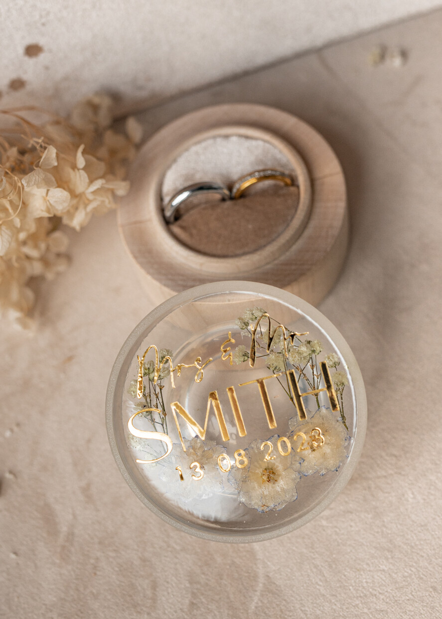 Pudełka Szkatułki na Obrączki epoxy ręcznie robione pudełeczko z drewna z żywicą, personalizowane pudełko na obrączki ślubne, pudełkeczka z kwiatami na obrączki26