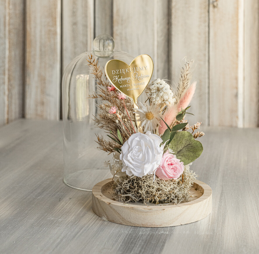 Prezenty, Podziękowania dla Rodziców Kompozycje Kwiatowe / Flowerboxy Podziękowania dla Rodziców flowerbox z suszonych kwiatów, Wieczna róża Podziękowanie od Młodej Pary kwiaty w szklanej kopule, pomysł na prezent dla Rodziców lub Mamy7