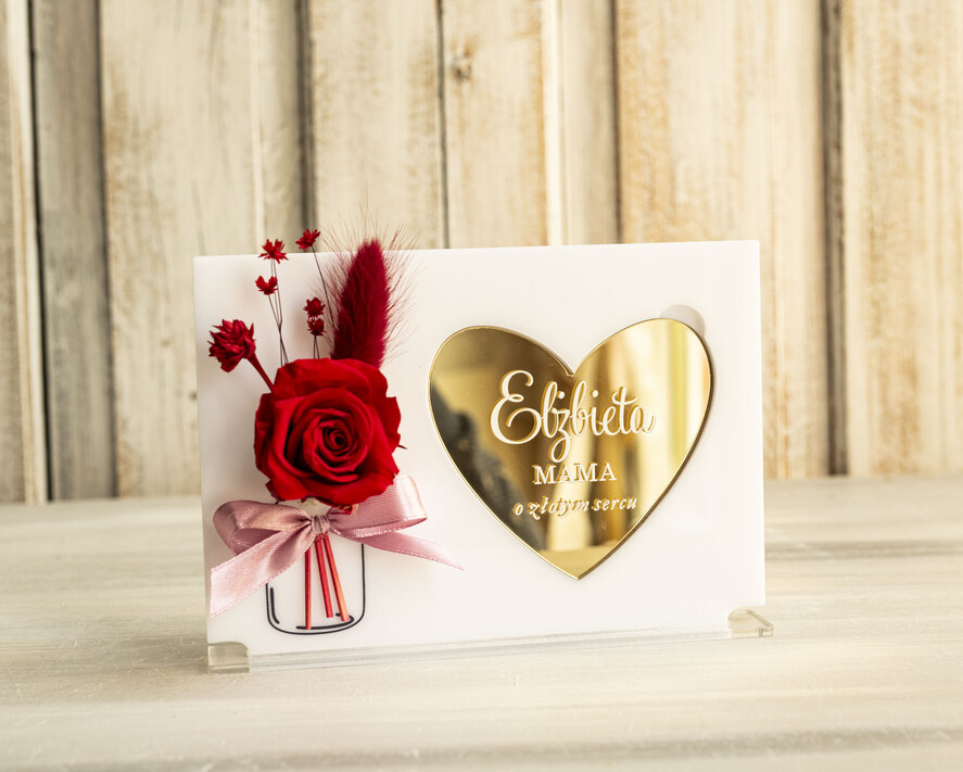 Prezenty dla Mamy kwiaty flowerboxy personalizowany prezent dla Mamy i imieniem, kartka z życzeniami na dzień Mamy statuetka róże z okazji dnia Matki, kwiaty upominek dedykacja 1