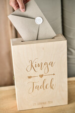 Pudełko na koperty  DREWNIANE pudełko na koperty ślubne, rustykalna drewniana z grawerem imiona i data5