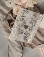 Zaproszenia ślubne Złote Glamour złote zaproszenia ślubne ze złotym serduszkiem ręcznie robione zaproszenia na slub glamour zaproszenie ślubne zamykane w złotej kalce zaproszenia na ślub i wesele6