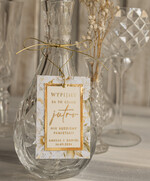 Zawieszki na butelki glamour etykiety na wódkę weselną z kwiatami, złote eleganckie winietki z dowolną treścią, złote zawieszki ślubne, eleganckie zawieszki na butelkę 0