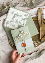 Zaproszenia ślubne Rustykalne i Natura rustykalne zaproszenia ślubne, zaproszenia z suszoną gipsówką w stylu rustykalnym, zielone zaproszenia slubne, zaproszenia ślubne z gipsówką 12