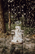 Figurki na tort / cake topper statuetki drewniane dekoracje tortu   0