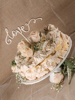 Figurki na tort / cake topper statuetki drewniane ozdoby na tort weselny   1