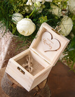Pudełka Szkatułki na Obrączki szkatułki rustykalna szkatułka drewniane  pudełko na obrączki ślubne serce wasze imiona i data  5